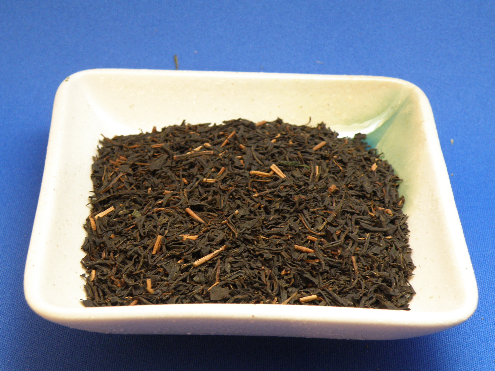 Kirishima-blacktea Benigiri