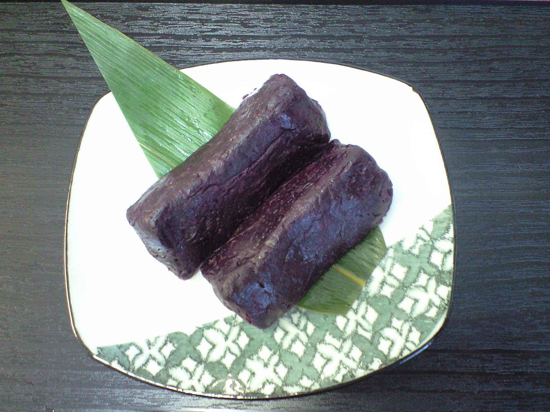 MurasakiImo cake