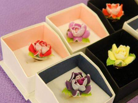 Kanoya, the rose country : the rose pin brooch