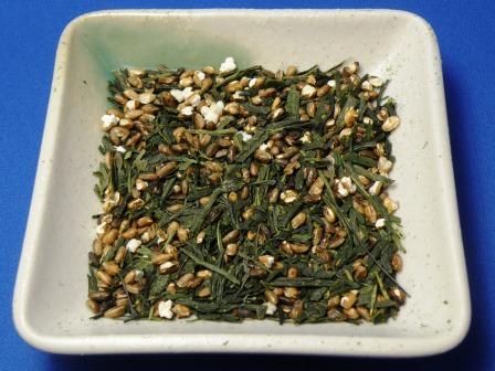 Organic Genmaicha(a mix of green tea and roasted brown rice) Kamoarare