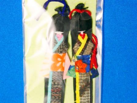 a bookmark : The Japanese dolls