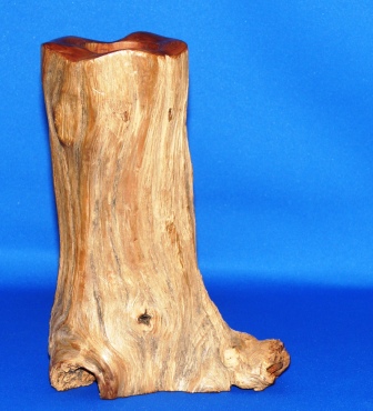 A Yakusugi cedar bud vase