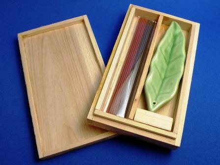 A Yakusugi incense Jyuko Green Leaf trial set
