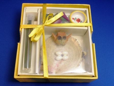 A Yakusugi incense set The Owl